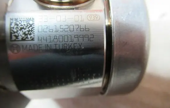 BMW i8 In-tank fuel pump 0261520766-T