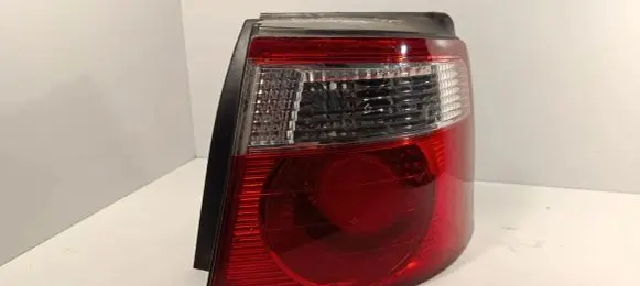KIA Carens II Rear/tail lights