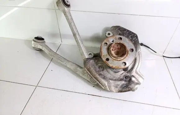 BMW i3 Front wheel hub spindle knuckle 6852160 6863740