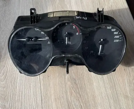 Seat Altea Speedometer (instrument cluster) 5P0920823C V0007000 357770534999985