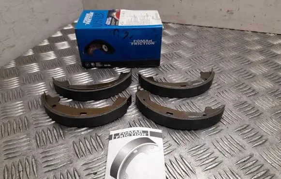 BMW 1 E81 E87 Brake pads (rear) 34416755273