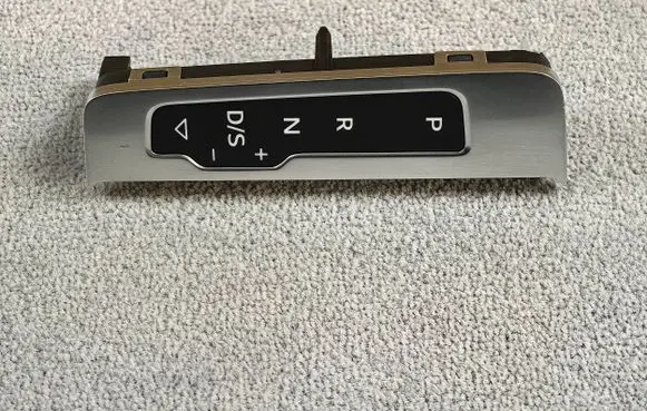 Audi A3 S3 8V Gear shift selector indicator 8V1713463B