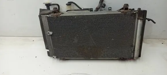 Toyota Prius (NHW20) Radiator set 