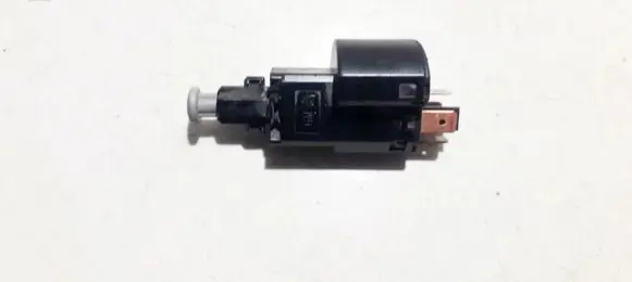 Opel Astra G Brake pedal sensor switch 09132299 09175172