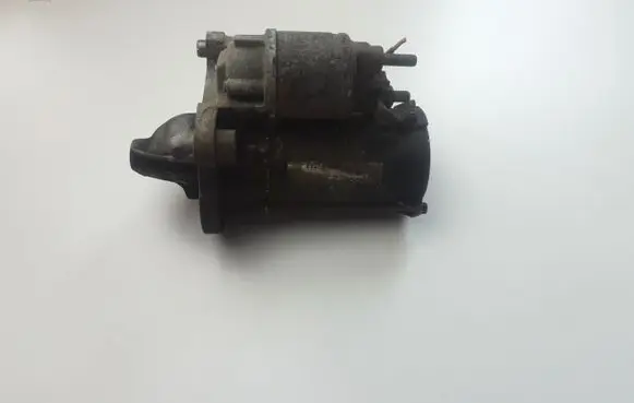 Ford Fiesta Starter motor 8V2111000AD