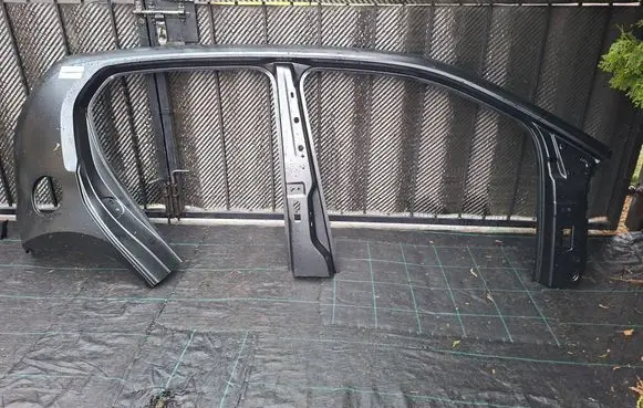 Skoda Citigo (B) Pillar trim (exterior) 