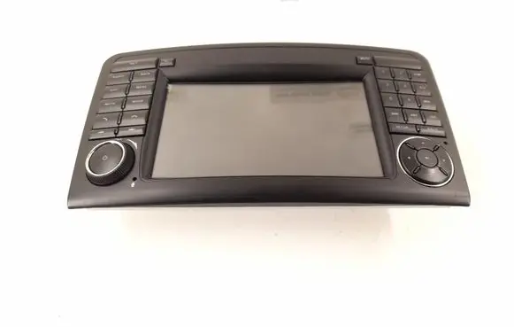 Mercedes-Benz ML W164 Radio/CD/DVD/GPS head unit ML8581
