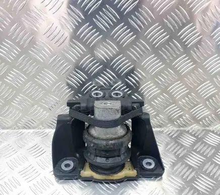 Volvo S90, V90 Engine mount bracket 26008326F22