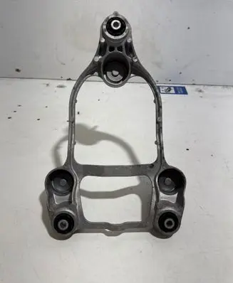 KIA EV6 A/C compressor mount bracket T301932141 5920N141