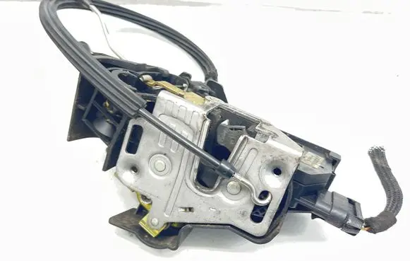 Mercedes-Benz ML W163 Front door lock A1637203135