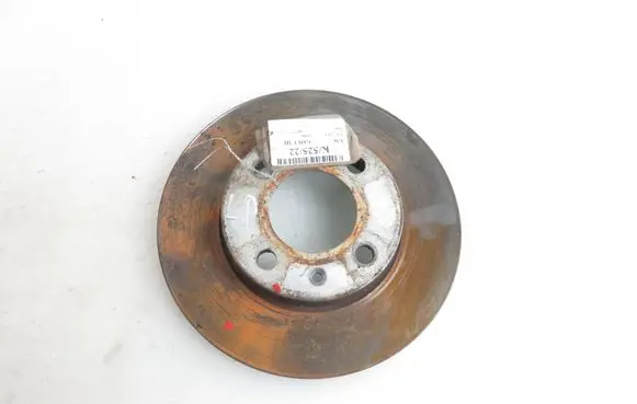 Volkswagen Golf III Front brake disc 