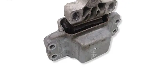 Volkswagen Sharan Engine mount bracket 7N0199555B