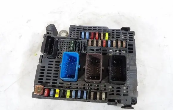 Peugeot 508 RXH Engine control unit/module 9677987580