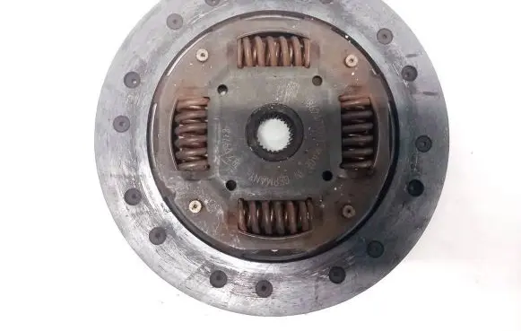 Volkswagen Golf II Clutch pressure plate 1862403031