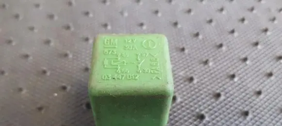 Opel Zafira A Other relay 03447012 12V30A573
