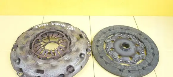 KIA Sportage Clutch set kit 4110024720 D4EA SPRZEGLO