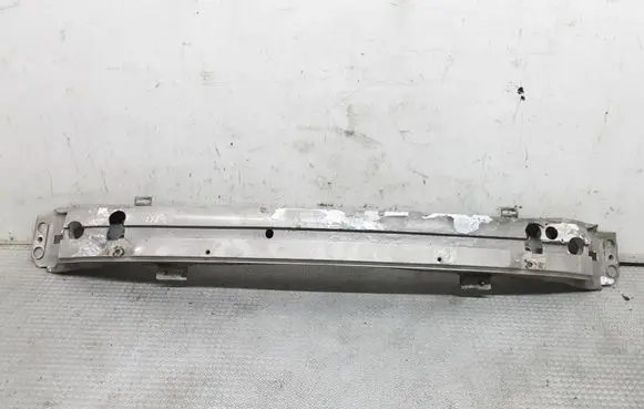 Volvo V70 Front bumper cross member