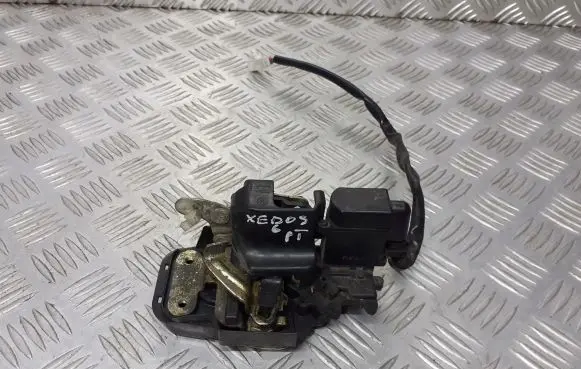 Mazda Xedos 6 Rear door lock