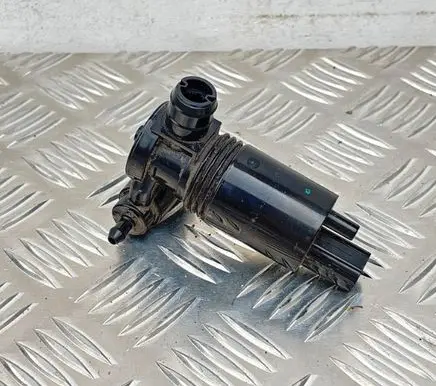 Volvo XC60 Windscreen/windshield washer pump 1007149 110823
