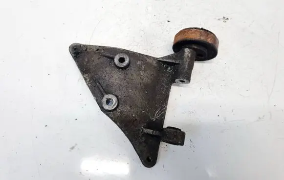 Skoda Superb B5 (3U) Engine mounting bracket 059260885F