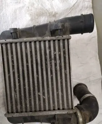 Audi A4 S4 B7 8E 8H Intercooler radiator 8E0145805S