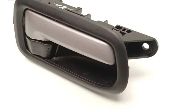 Suzuki Grand Vitara II Rear door interior handle