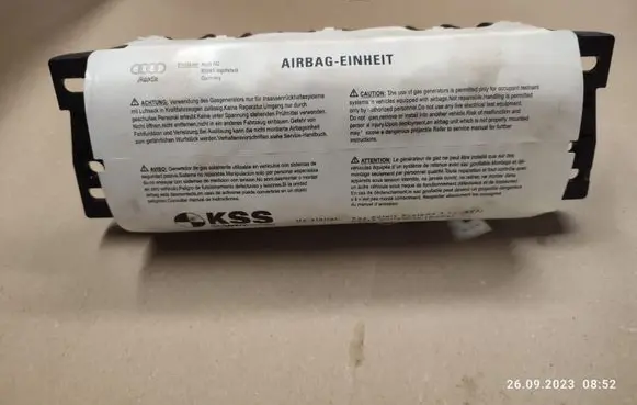 Passenger airbag