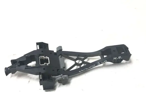 Rear door exterior handle/bracket