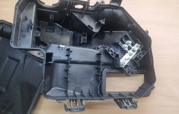 Audi A6 S6 C6 4F Fuse box set 4F1907355 4F1907613