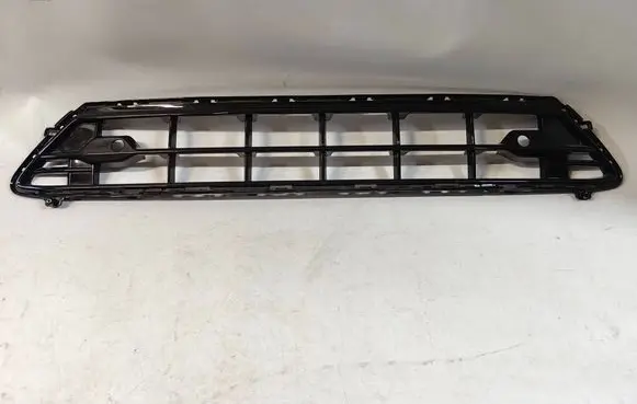 Volvo XC60 Front bumper lower grill 32296071