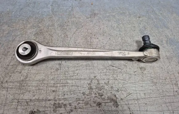Audi RS Q8 Front control arm 4M0407506C
