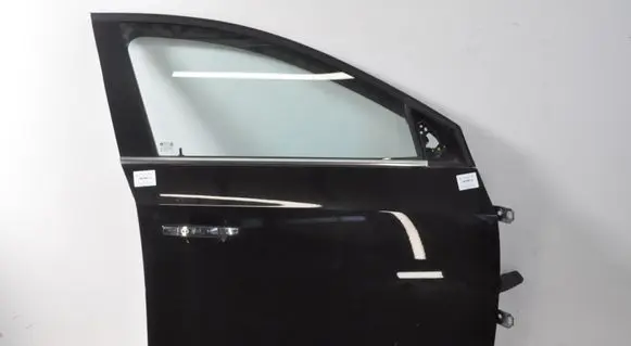 Chevrolet Cruze Front door 
