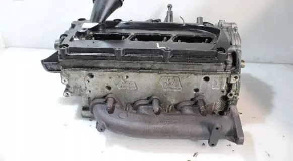 Audi A6 S6 C6 4F Engine head 