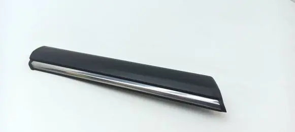 BMW 7 E23 Fender trim (molding) 51131848301 51131959673