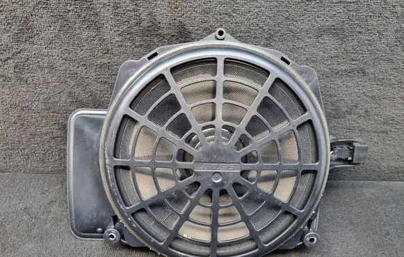 Audi A4 S4 B6 8E 8H Subwoofer speaker 8E5035412