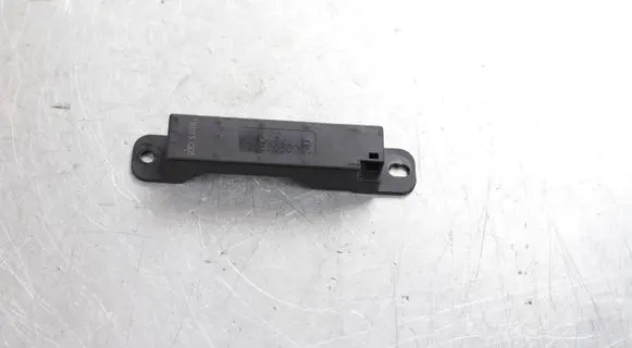 Mercedes-Benz GLA W156 X156 Keyless (KESSY) go control unit/module A2059053005