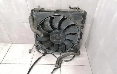 Mercedes-Benz G W461 W463 1st Gen Radiator set A4615000102