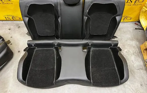 Renault Megane IV Second row seats