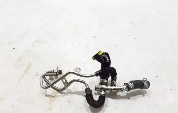Brake vacuum hose/pipe