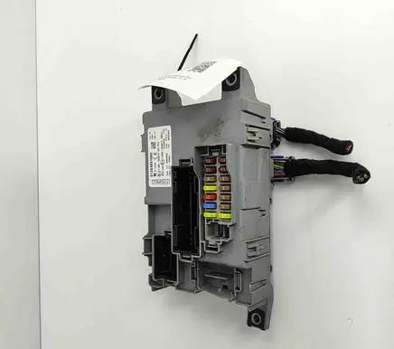 Citroen Nemo Fuse module 28230600 01364891080