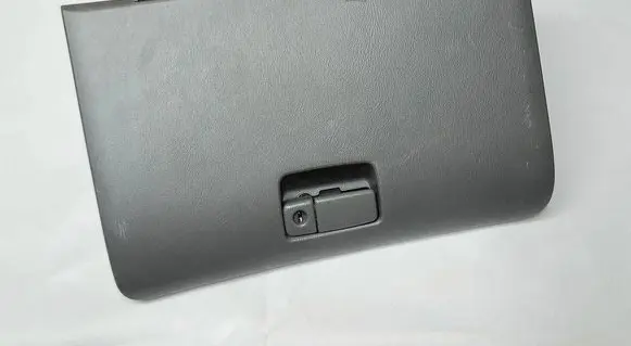 Subaru Legacy Glove box set A981124B0186