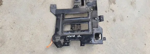 Hyundai Ioniq Other engine bay part 366072B000
