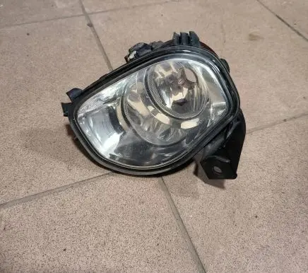 Toyota Avensis T250 Front fog light 8121005060