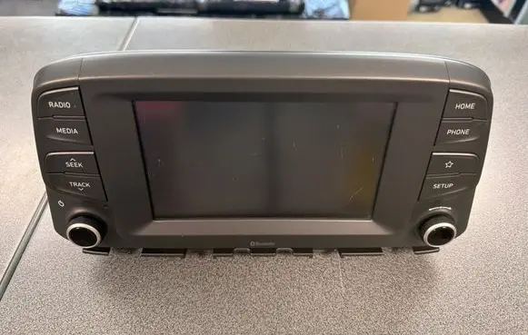 Hyundai Kona I Radio/CD/DVD/GPS head unit 96160J9050TMT 33600L80V UWL0906909L96