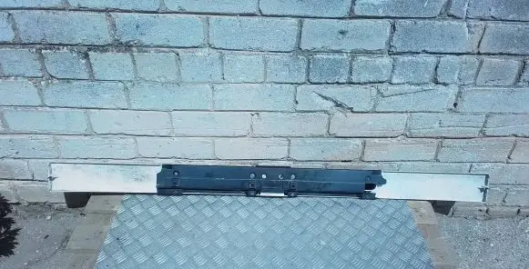 Peugeot Boxer Front grill 1304863080