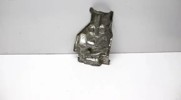 Volvo S60 Heat shield in engine bay 31367385