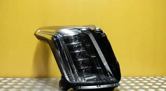 Cadillac Escalade IV Headlight/headlamp 23235911 009598397 2063