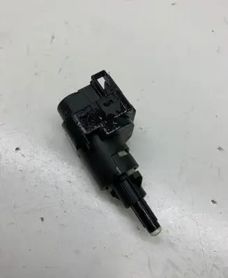 Volkswagen Polo Brake pedal sensor switch 6Q0945511