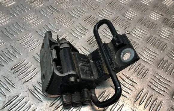 Audi A6 S6 C6 4F Rear door lower hinge 8E0833412E