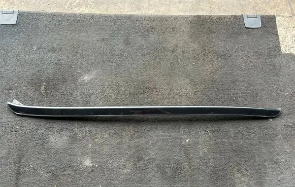 BMW X6 E71 Windshield trim 482371
